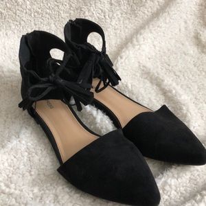 Express size 8 ankle tie flats